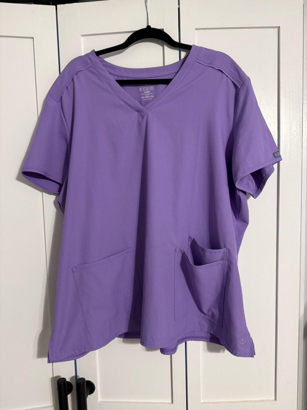 Med Couture Lavender V-Neck Short Sleeve Scrub Top